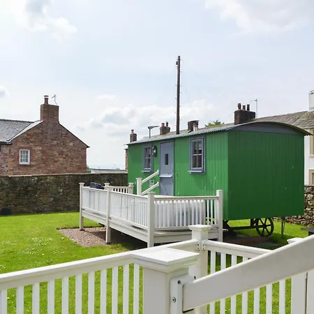 Sians Shepherds Hut - Uk43561