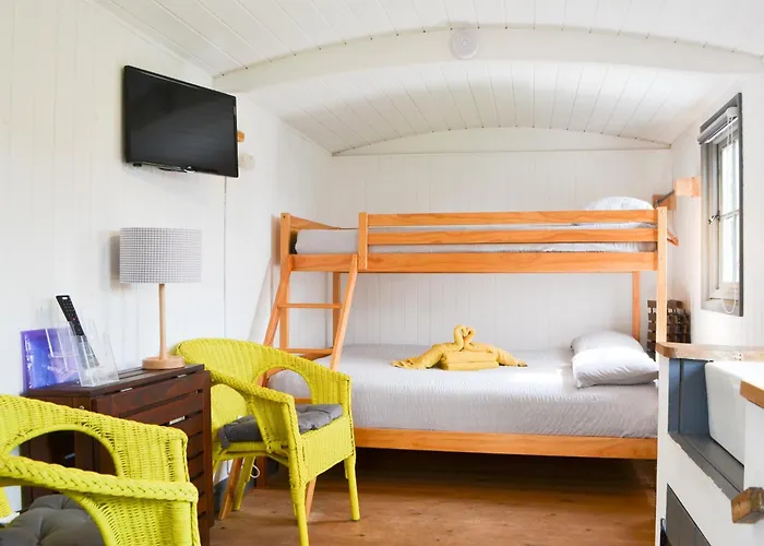 Sians Shepherds Hut - Uk43561 * Bowness-on-Solway