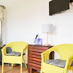 Sians Shepherds Hut - Uk43561 بيت للعطل Bowness-on-Solway