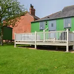 بيت للعطل Sians Shepherds Hut - Uk43561 Bowness-on-Solway